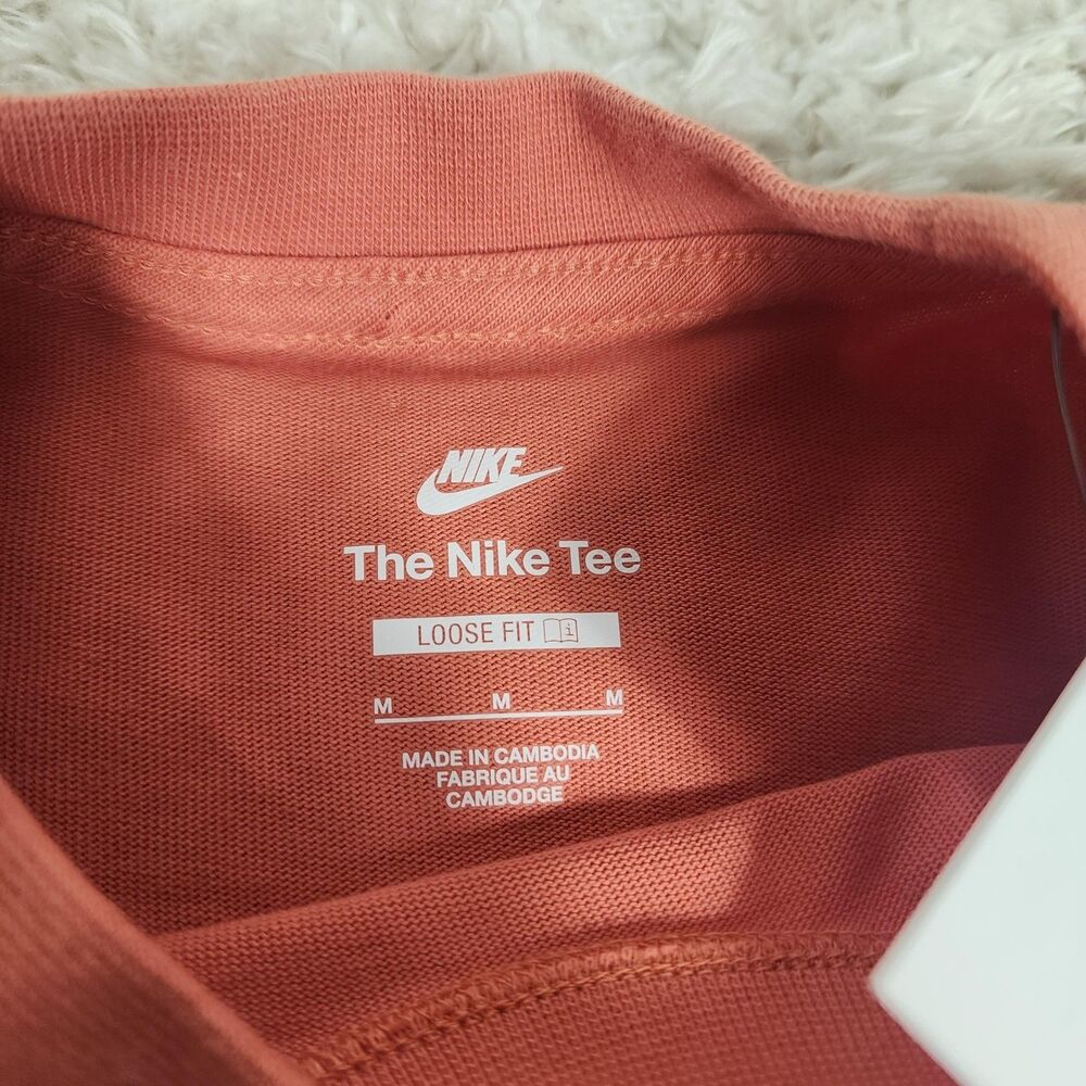 Nike Shirt Womens Medium Orange Loose Fit Nike Block Logo Graphic Tee Streetwear - Picture 7 of 10